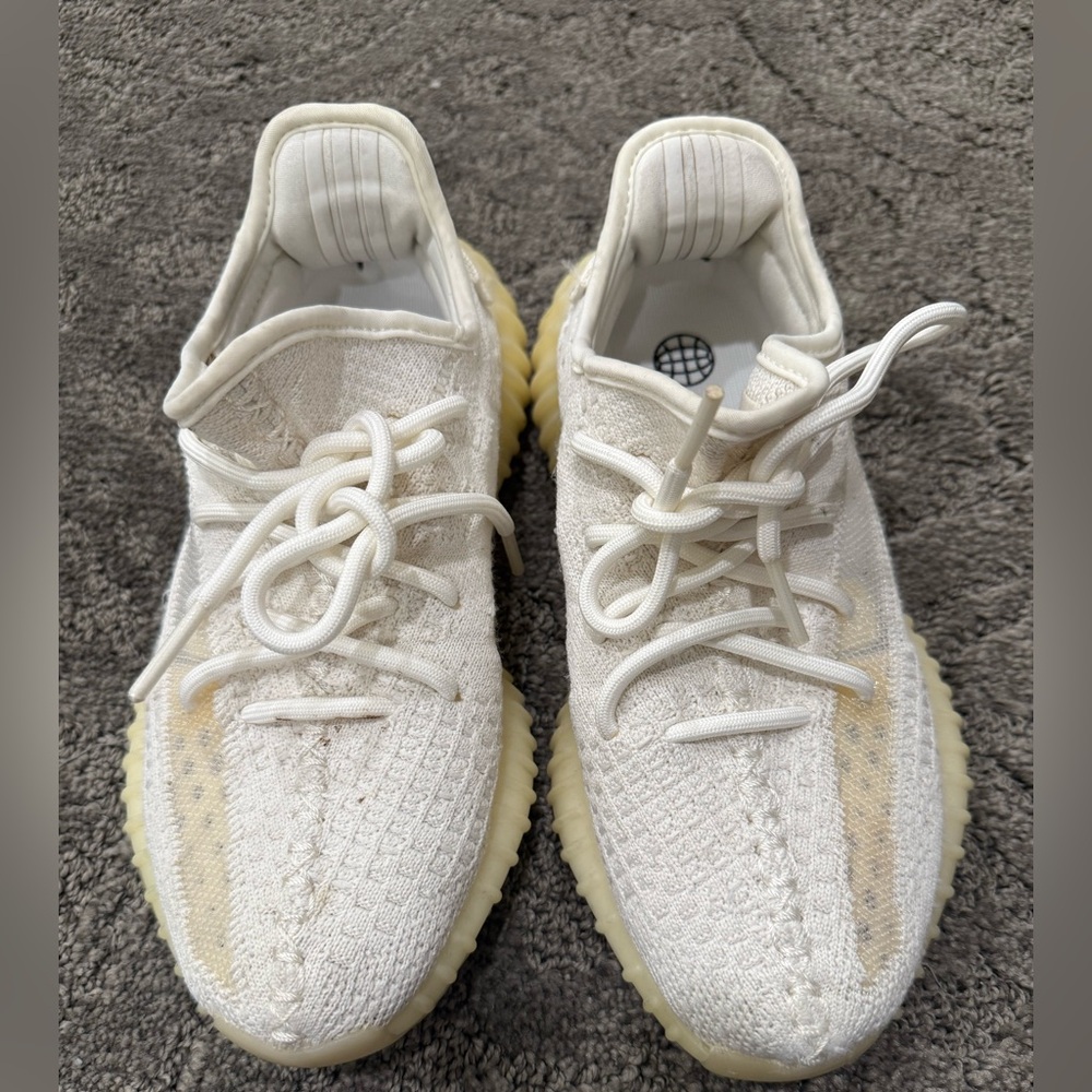 Yeezy size US 5